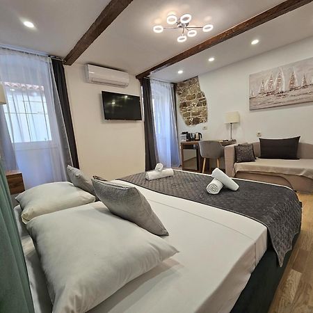 Palace Luxury Room Сплит Экстерьер фото