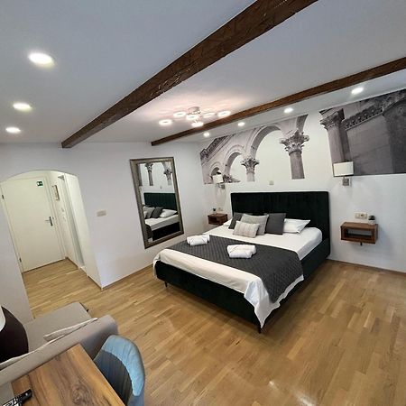 Palace Luxury Room Сплит Экстерьер фото