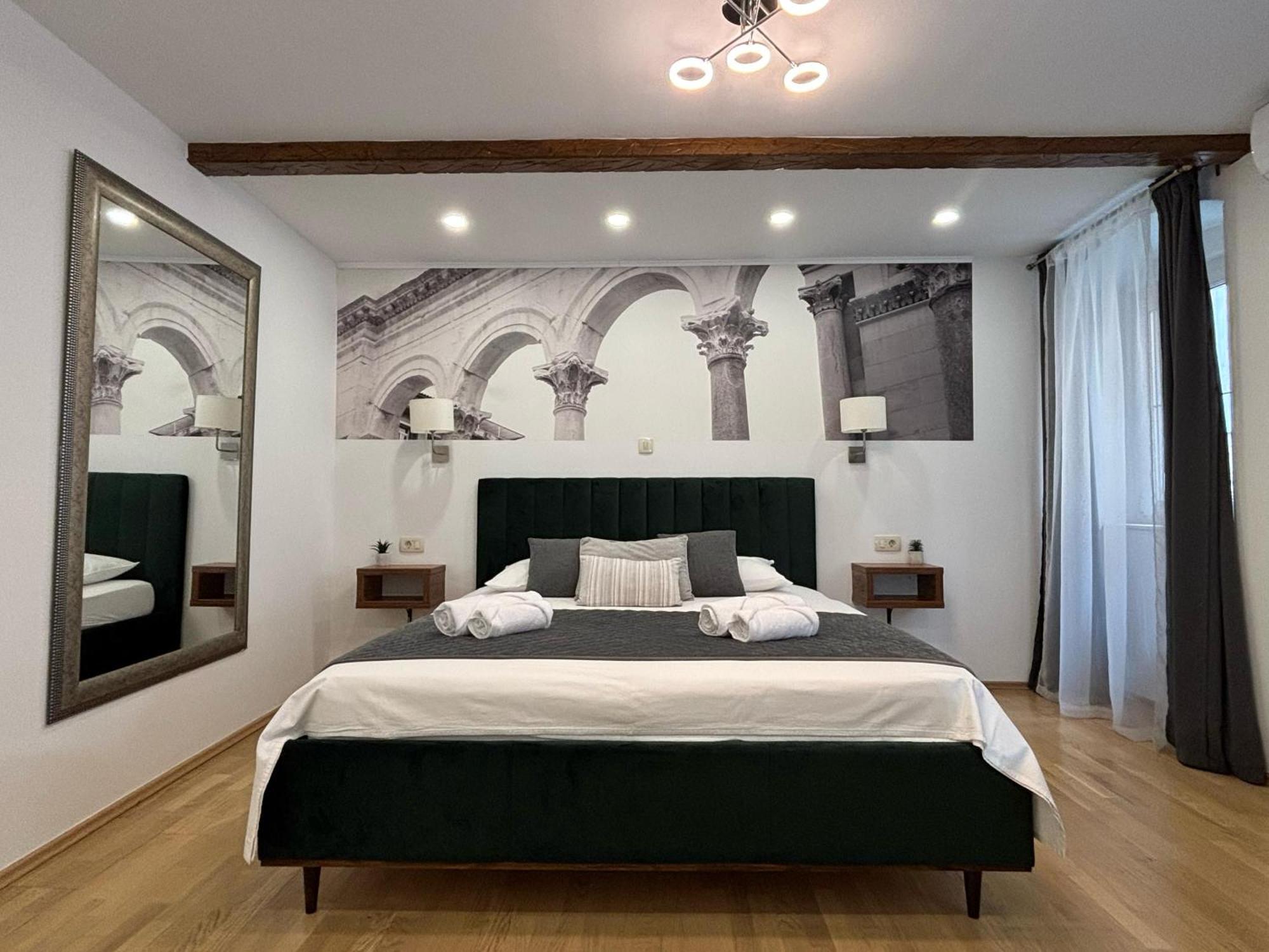 Palace Luxury Room Сплит Экстерьер фото
