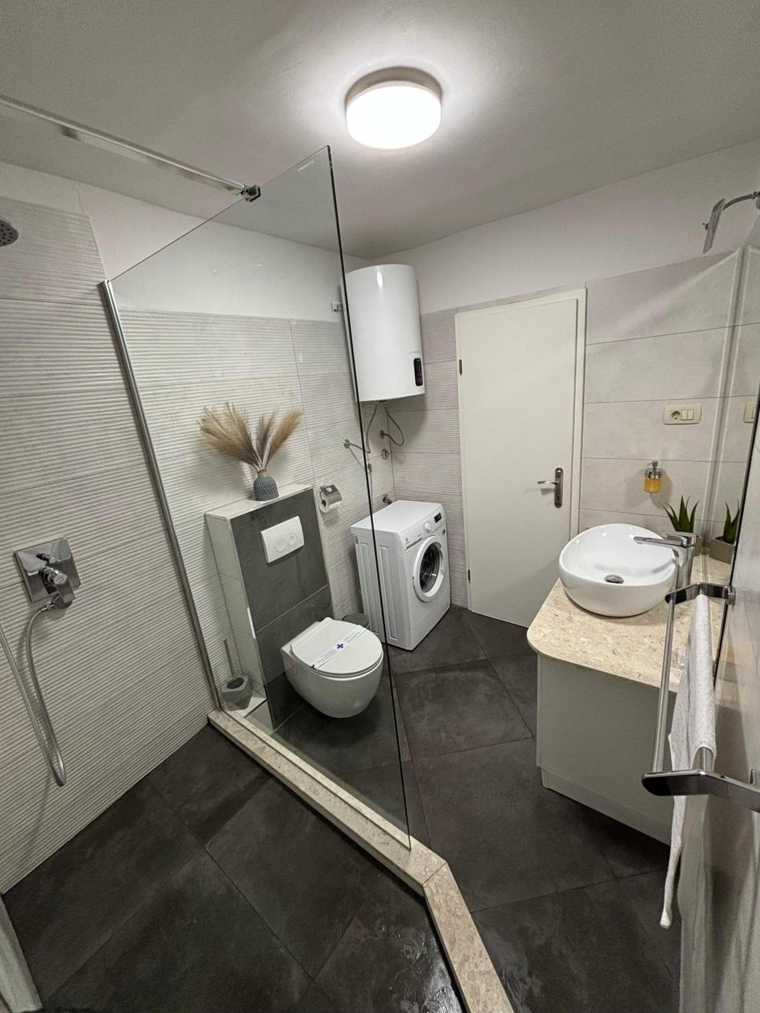 Palace Luxury Room Сплит Экстерьер фото