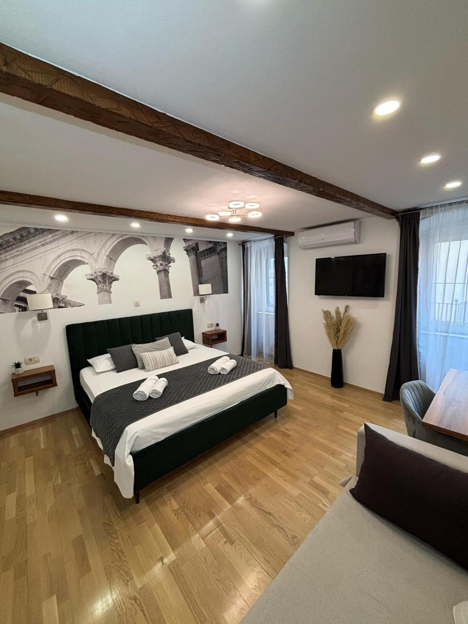 Palace Luxury Room Сплит Экстерьер фото