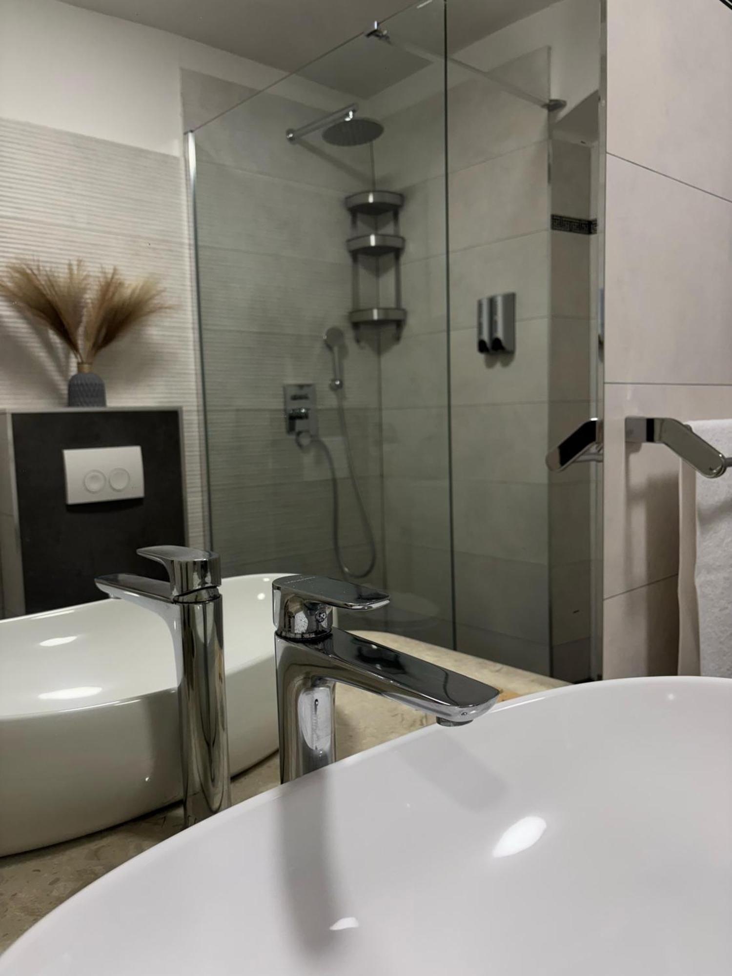 Palace Luxury Room Сплит Экстерьер фото